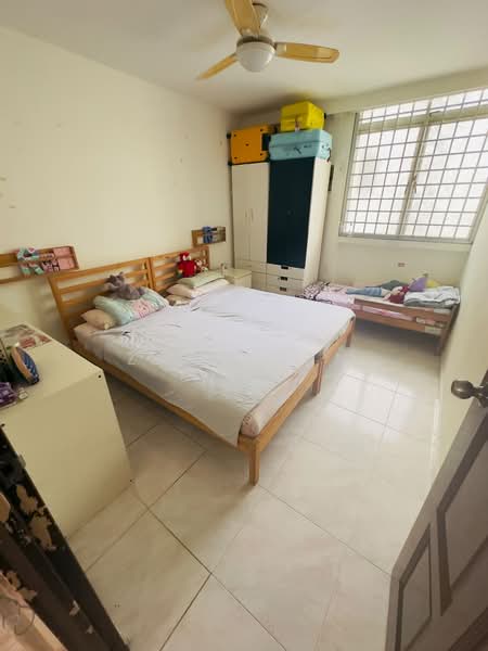 107 Bishan Street 12, 107 Bishan Street 12, 3 Bedrooms, 904 sqft, HDB Flat For Sale, by Zany Gan, 500187405 - Bedroom - PropertyGuru.com.sg