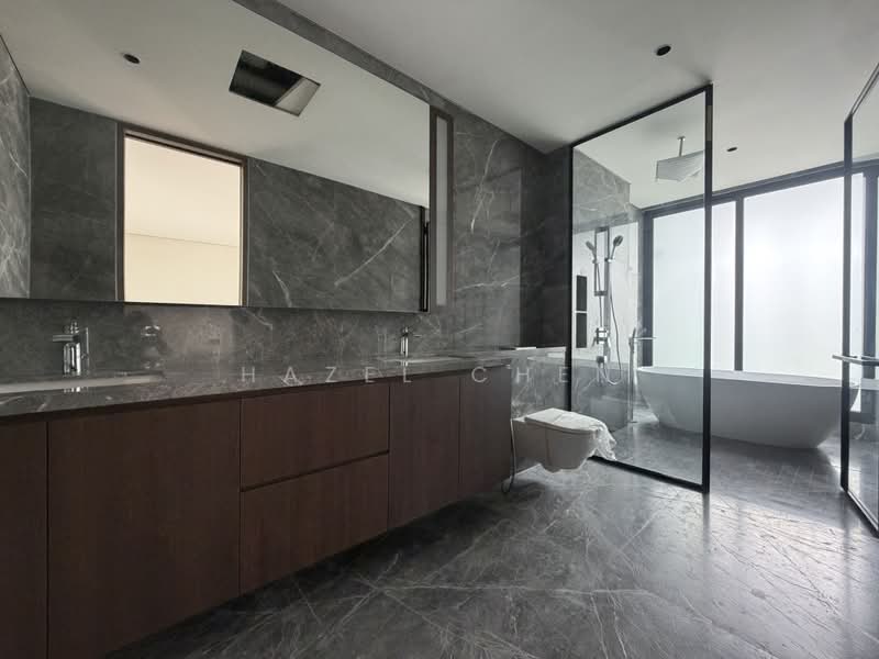 Bournemouth Road, East Coast / Marine Parade, 6 Bedrooms, 8,826 sqft, Detached House For Sale, by Hazel Chen, 500187406 - Bathroom - PropertyGuru.com.sg