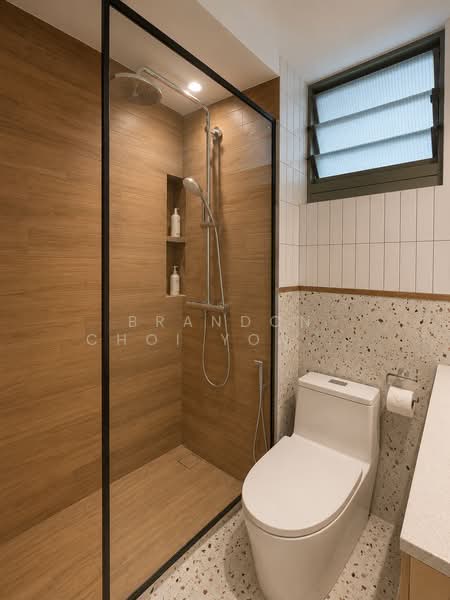 678A Punggol Drive, 678A Punggol Drive, 3 Bedrooms, 1,001 sqft, HDB Flat For Sale, by Brandon Choi Yong Suk, 500187407 - Bathroom - PropertyGuru.com.sg