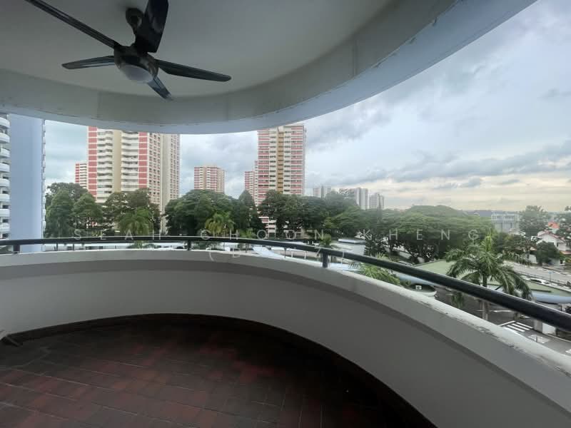 Mandarin Gardens, 5 Siglap Road, 1 Bedroom, 732 sqft, Condominium For Rent, by Seah Choon Kheng (Doyz), 500187410 - Balcony - PropertyGuru.com.sg