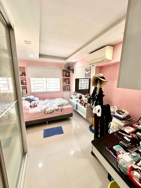 126 Rivervale Street, 126 Rivervale Street, 3 Bedrooms, 1,292 sqft, HDB Flat For Sale, by Chua Hui Tze, 500187421 - Bedroom - PropertyGuru.com.sg