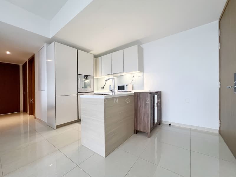 V on Shenton, 5 Shenton Way, 3 Bedrooms, 1,206 sqft, Condominium For Sale, by Kerene Ong Zhi Qi, 500187424 - PropertyGuru.com.sg