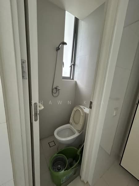 Lincoln Suites, 1 Khiang Guan Avenue, 4 Bedrooms, 1,798 sqft, Condominium For Rent, by Shawn Kua, 500187441 - Bathroom - PropertyGuru.com.sg