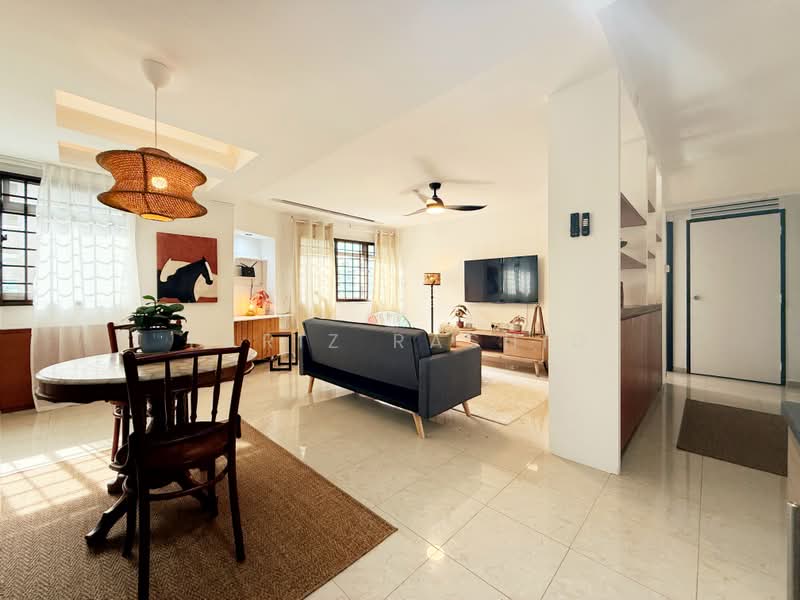 369 Woodlands Avenue 1, 369 Woodlands Avenue 1, 3 Bedrooms, 1,098 sqft, HDB Flat For Sale, by Fariz Rashid, 500187465 - Living Room - PropertyGuru.com.sg