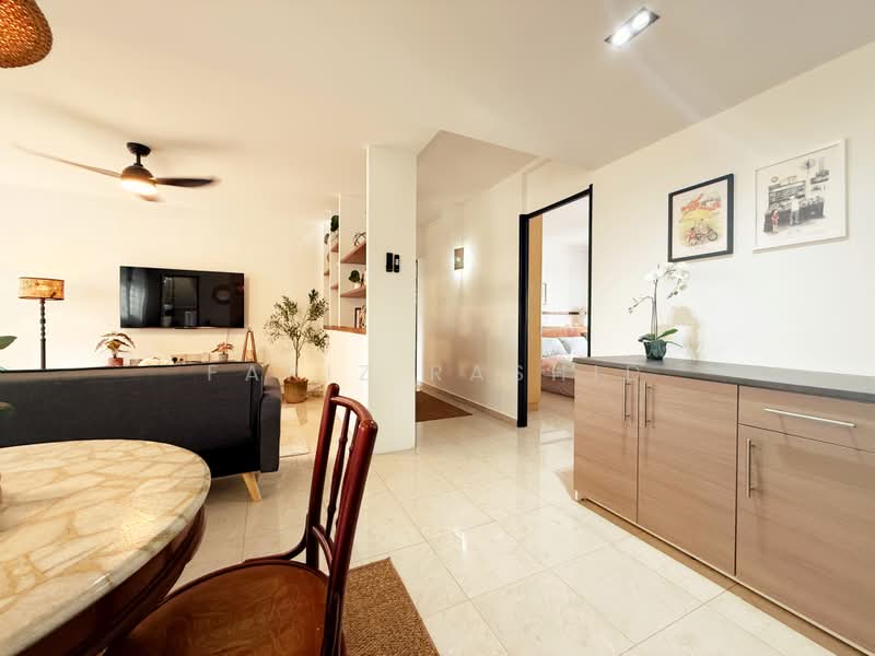 369 Woodlands Avenue 1, 369 Woodlands Avenue 1, 3 Bedrooms, 1,098 sqft, HDB Flat For Sale, by Fariz Rashid, 500187465 - Living Room - PropertyGuru.com.sg
