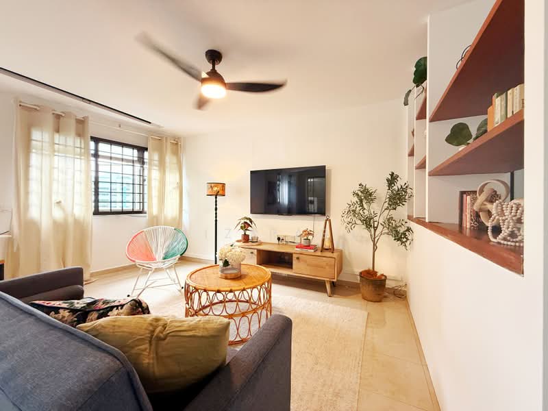 369 Woodlands Avenue 1, 369 Woodlands Avenue 1, 3 Bedrooms, 1,098 sqft, HDB Flat For Sale, by Fariz Rashid, 500187465 - Living Room - PropertyGuru.com.sg