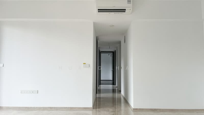 Tembusu Grand, 96 Jalan Tembusu, 5 Bedrooms, 1,711 sqft, Condominium For Rent, by Huang Han, 500187491 - Corridor - PropertyGuru.com.sg