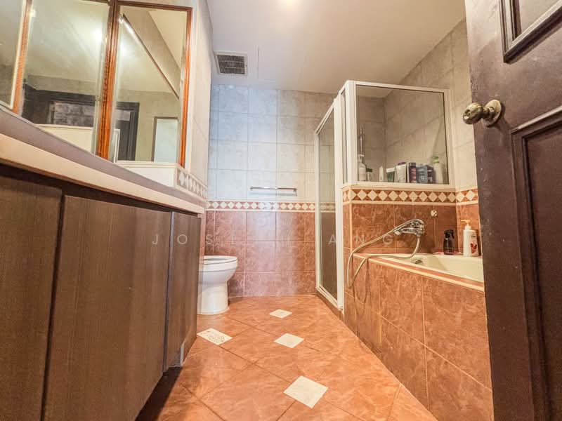 Villa Verde, Verde Grove, 5 Bedrooms, 3,000 sqft, Terraced House For Sale, by Joseph Ang, 500187496 - PropertyGuru.com.sg