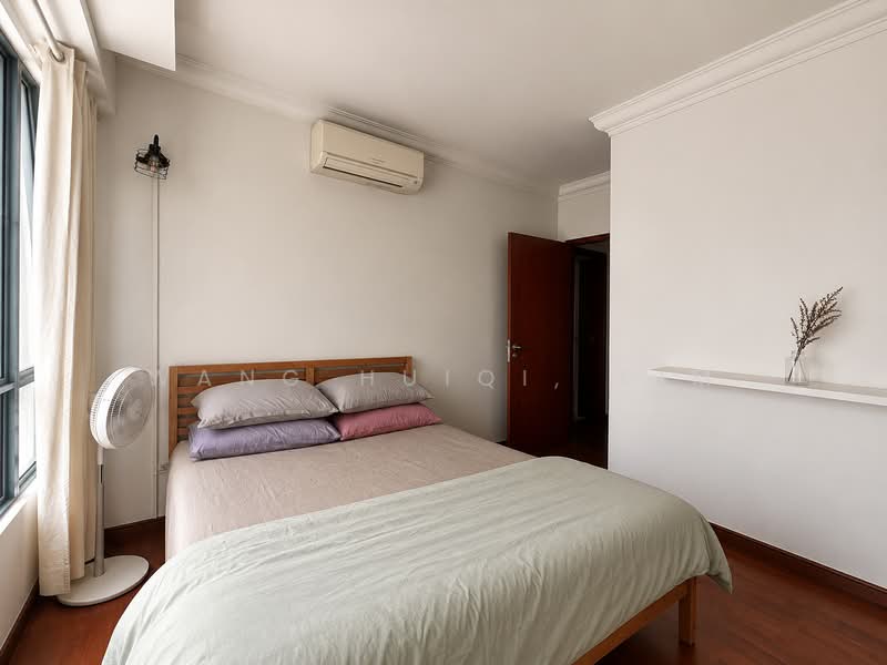 Aquarius By The Park, 3 Bedok Reservoir View, 3 Bedrooms, 2,185 sqft, Condominium For Sale, by Wang Huiqi, Kim, 500187529 - Common Bedroom - PropertyGuru.com.sg