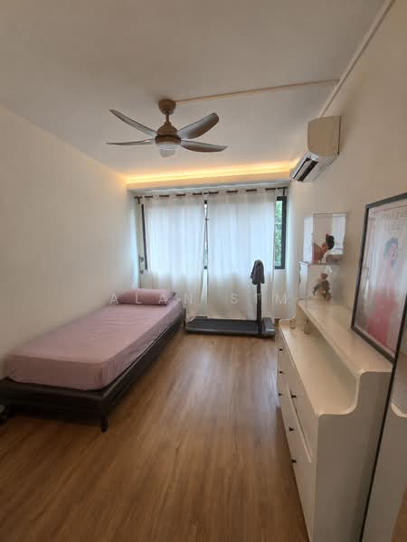 408 Choa Chu Kang Avenue 3, 408 Choa Chu Kang Avenue 3, 3 Bedrooms, 1,119 sqft, HDB Flat For Sale, by Alan Sim, 500187534 - Bedroom - PropertyGuru.com.sg