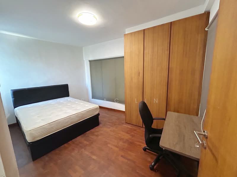 Pine Grove, 1P Pine Grove, 5 Bedrooms, 1,324 sqft, Condominium For Rent, by Isaac Lin, 500187539 - CR1 Bedroom - PropertyGuru.com.sg