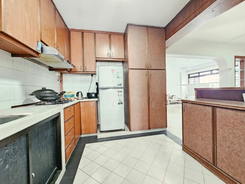 707 Woodlands Drive 40, 707 Woodlands Drive 40, Room Rental, 250 sqft, HDB Flat For Rent, by Michelle Leong, 500187546 - Kitchen - PropertyGuru.com.sg