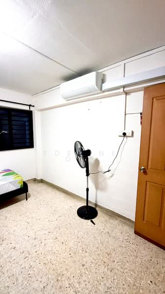 113 Jurong East Street 13, 113 Jurong East Street 13, Room Rental, 200 sqft, HDB Flat For Rent, by Edeline Ooi, 500187555 - Bedroom - PropertyGuru.com.sg