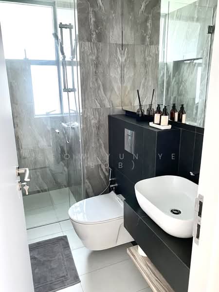 The Chuan, 31 Lorong chuan, 4 Bedrooms, 1,464 sqft, Condominium For Rent, by Seow Yun Ye (Bob), 500187570 - Bathroom - PropertyGuru.com.sg
