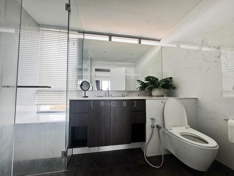 The Chuan, 31 Lorong chuan, Hougang / Punggol / Sengkang, 4 Bedrooms, 1,464 sqft, Condominium For Rent, by Seow Yun Ye (Bob), 500187570 - Bathroom - PropertyGuru.com.sg
