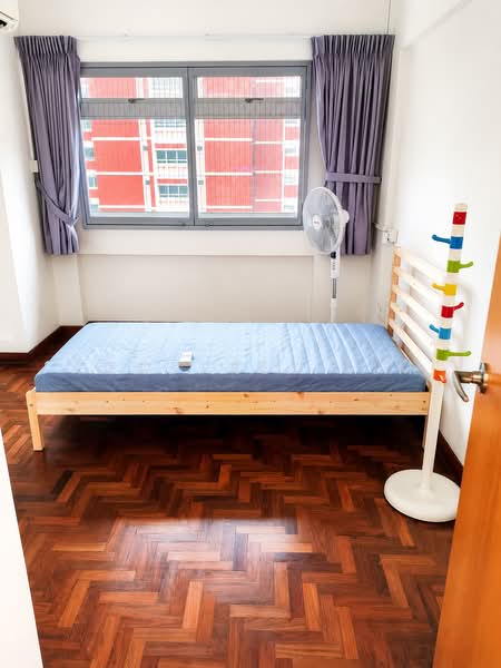 501 Pasir Ris Street 52, 501 Pasir Ris Street 52, Room Rental, 120 sqft, HDB Flat For Rent, by Geoffrey Lim, 500187572 - Bedroom - PropertyGuru.com.sg