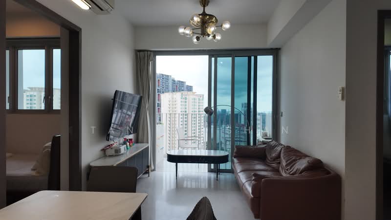 Queens Peak, 1 Dundee Road, 3 Bedrooms, 807 sqft, Condominium For Rent, by Tan Hui Shan, 500187578 - Living Room - PropertyGuru.com.sg