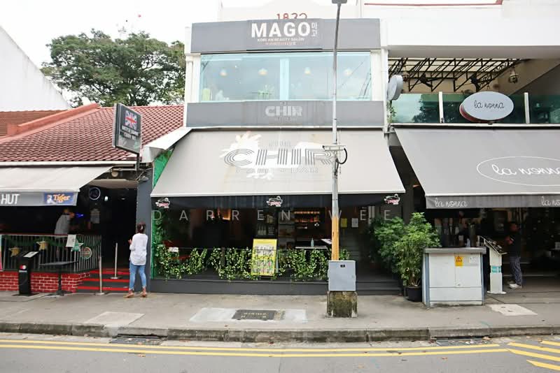 ⭐Holland V⭐ Beauty Salon / Clinic / TCM, Holland Village, 1,076 sqft, Mall Shop For Rent, by Darren Wee, 500187579 - Exterior - CommercialGuru.com.sg