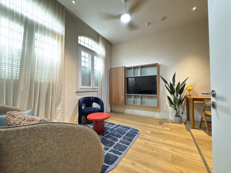 Cove 111 Jalan Besar, , Room Rental, 614 sqft, Walk-up Apartment For Rent, by Ho Shu Fang ., 500187580 - Living Room - PropertyGuru.com.sg