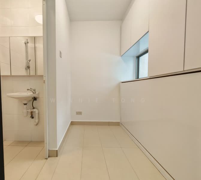Nassim Regency, 37 Nassim Road, 3 Bedrooms, 2,056 sqft, Apartment For Rent, by Winnie Tong, 500187586 - Bathroom - PropertyGuru.com.sg