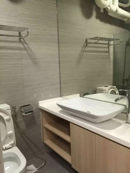 684B Jurong West Street 64, 684B Jurong West Street 64, 3 Bedrooms, 1,011 sqft, HDB Flat For Sale, by Ben Chew, 500187587 - Bathroom - PropertyGuru.com.sg