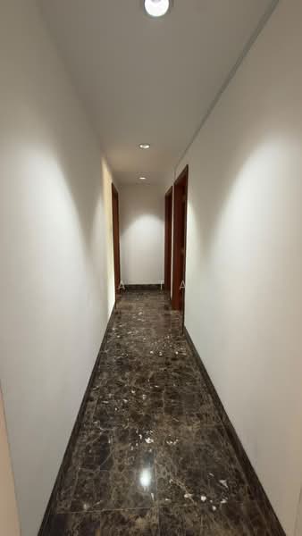 The Sterling, 1003 Bukit Timah Road, 4 Bedrooms, 1,894 sqft, Condominium For Sale, by Lia Tan, 500187590 - Corridor - PropertyGuru.com.sg