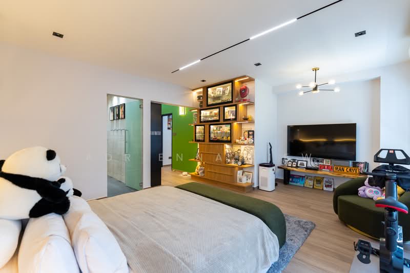”Freehold! Move-In Ready! Tastefully renovated 3-Storey Terrace @ Hillside Drive / Yio Chu Kang Road, Hong Lee Place, Poh Huat Road, Parry Avenue, Parry Road, Rosyth Road, Rosyth Avenue, Jansen Road, Kensington Park Road, Yio Chu Kang Road, Boundary Road, Chartwell Drive, Berwick Drive, Bodmin Drive, Hougang / Punggol / Sengkang, 3 Bedrooms, 3,200 sqft, Terraced House For Sale, by Adrienna Siew, 500187609 - Bedroom - PropertyGuru.com.sg