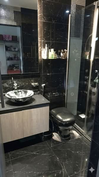 984D Buangkok Link, 984D Buangkok Link, 3 Bedrooms, 1,185 sqft, HDB Flat For Sale, by Lyn Yong, 500187610 - Bathroom - PropertyGuru.com.sg
