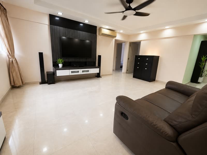 9 Gloucester Road, 9 Gloucester Road, 3 Bedrooms, 980 sqft, HDB Flat For Sale, by Kenli Tan, 500187611 - Living Room - PropertyGuru.com.sg