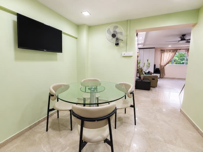 9 Gloucester Road, 9 Gloucester Road, 3 Bedrooms, 980 sqft, HDB Flat For Sale, by Kenli Tan, 500187611 - Dining Room - PropertyGuru.com.sg