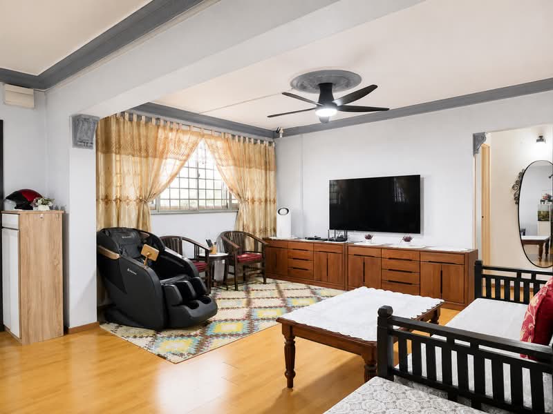213 Choa Chu Kang Central, 213 Choa Chu Kang Central, 3 Bedrooms, 1,119 sqft, HDB Flat For Sale, by Fai Muni, 500187620 - Living Room - PropertyGuru.com.sg