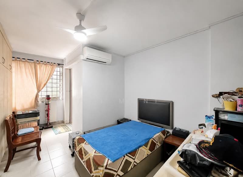 213 Choa Chu Kang Central, 213 Choa Chu Kang Central, 3 Bedrooms, 1,119 sqft, HDB Flat For Sale, by Fai Muni, 500187620 - Bedroom - PropertyGuru.com.sg
