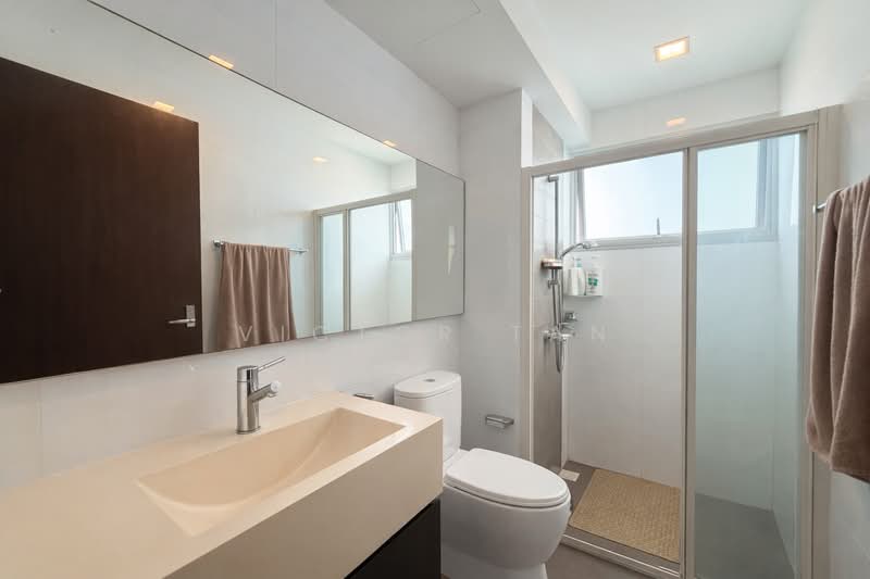 273A Bishan Street 24, 273A Bishan Street 24, 3 Bedrooms, 1,291 sqft, HDB Flat For Sale, by Victor Tan, 500187628 - Bathroom - PropertyGuru.com.sg