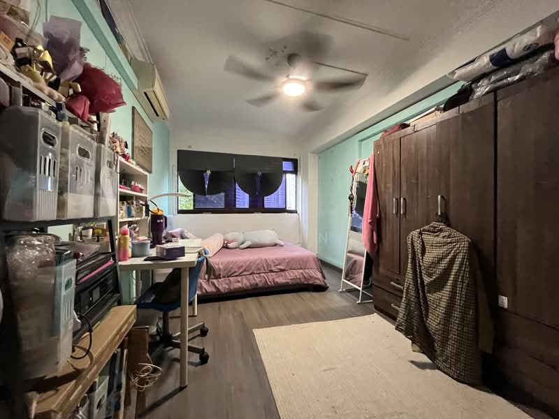 481 Sembawang Drive, 481 Sembawang Drive, 3 Bedrooms, 1,184 sqft, HDB Flat For Sale, by VK Wong, 500187654 - Bedroom 1 - PropertyGuru.com.sg