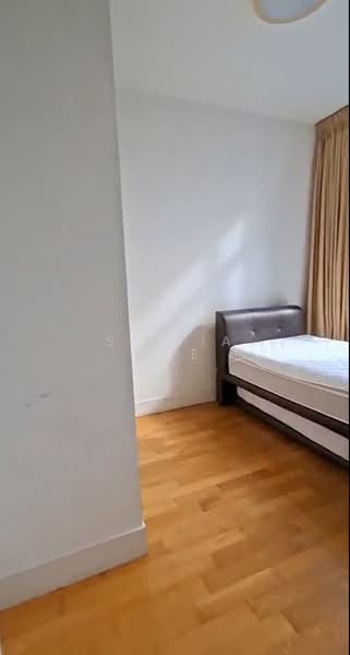 VIVA, 2 Suffolk Walk, 3 Bedrooms, 1,323 sqft, Condominium For Rent, by Silvia The, 500187656 - Bedroom - PropertyGuru.com.sg