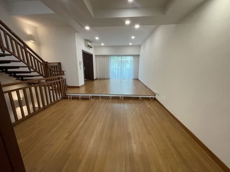 Tropical Town House, Barker Road, 5 Bedrooms, 2,800 sqft, Town House For Rent, by Sherlyn Koh, 500187660 - Living Room - PropertyGuru.com.sg