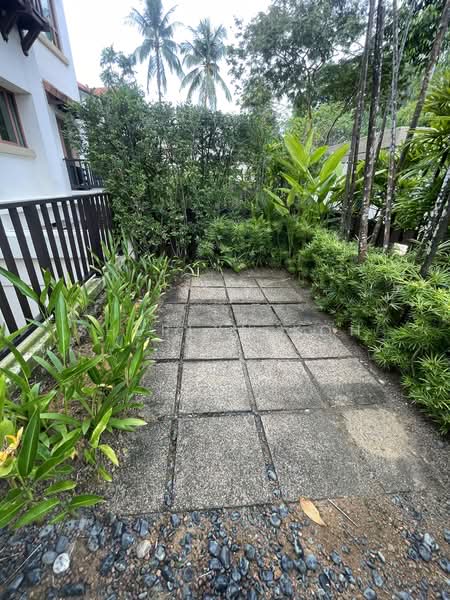 Tropical Town House, Barker Road, Newton / Novena, 5 Bedrooms, 2,800 sqft, Townhouse For Rent, by Sherlyn Koh, 500187660 - PropertyGuru.com.sg