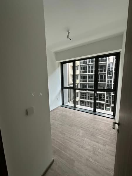 Lumina Grand, Bukit Batok West Ave. 5, Room Rental, 200 sqft, Condominium For Rent, by Katherine Khoo, 500187661 - Interior - PropertyGuru.com.sg