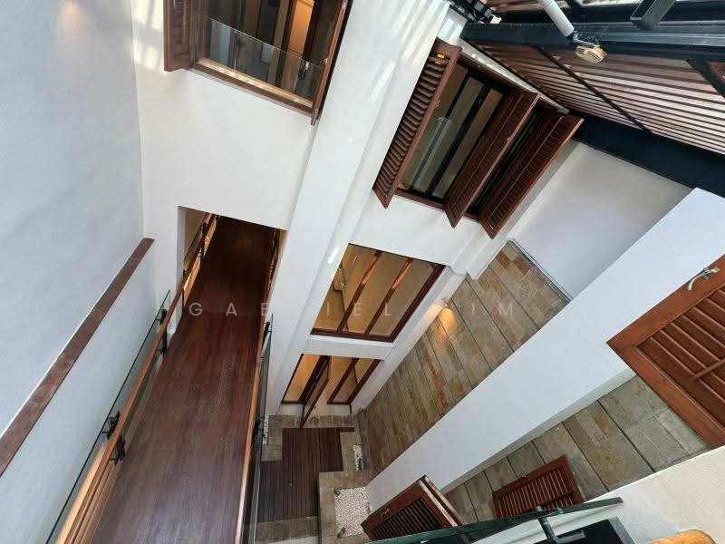 ❤️RARE CONSERVATION HOUSE RIGHT IN THE MIDDLE OF ORCHARD ROAD❤️⭐VERY WELL RENOVATED⭐, , 4 Bedrooms, 4,176 sqft, Conservation House For Sale, by Gabriel Lim, 500187665 - Interior - PropertyGuru.com.sg