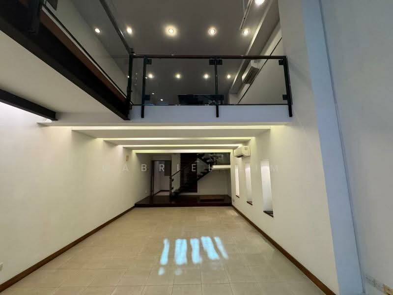 ❤️RARE CONSERVATION HOUSE RIGHT IN THE MIDDLE OF ORCHARD ROAD❤️⭐VERY WELL RENOVATED⭐, , 4 Bedrooms, 4,176 sqft, Conservation House For Sale, by Gabriel Lim, 500187665 - Interior - PropertyGuru.com.sg