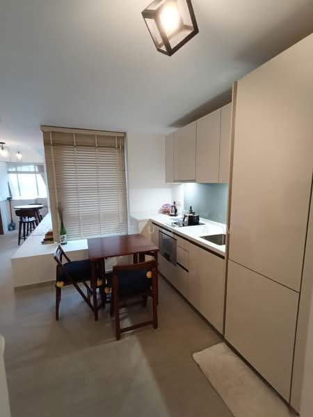 V on Shenton, 5 Shenton Way, 1 Bedroom, 780 sqft, Condominium For Sale, by Justus Aw, 500187669 - Kitchen - PropertyGuru.com.sg