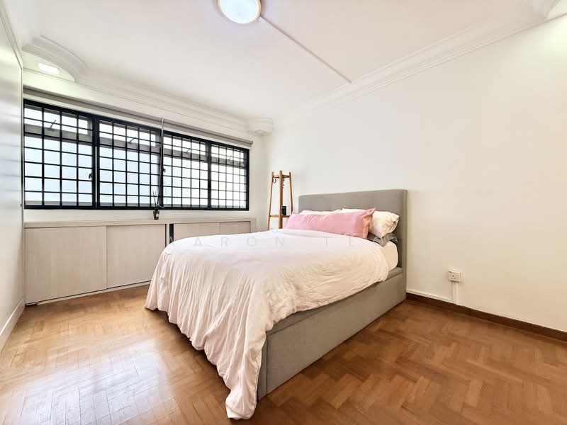 495B Tampines Street 43, 495B Tampines Street 43, 4 Bedrooms, 1,592 sqft, HDB Flat For Sale, by Aaron Teo, 500187675 - Master Bedroom - PropertyGuru.com.sg
