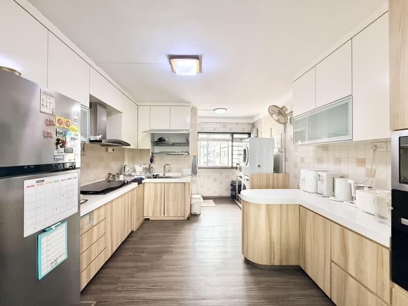 495B Tampines Street 43, 495B Tampines Street 43, 4 Bedrooms, 1,592 sqft, HDB Flat For Sale, by Aaron Teo, 500187675 - Kitchen - PropertyGuru.com.sg