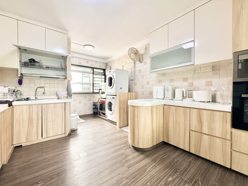 495B Tampines Street 43, 495B Tampines Street 43, 4 Bedrooms, 1,592 sqft, HDB Flat For Sale, by Aaron Teo, 500187675 - Kitchen - PropertyGuru.com.sg