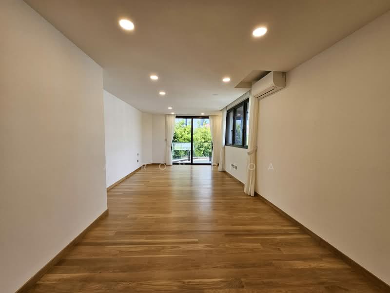 Fernhill road, Fernhill Rd, 6 Bedrooms, 7,441 sqft, Semi-Detached House For Sale, by Aaron Phoa, 500187683 - Living Room - PropertyGuru.com.sg