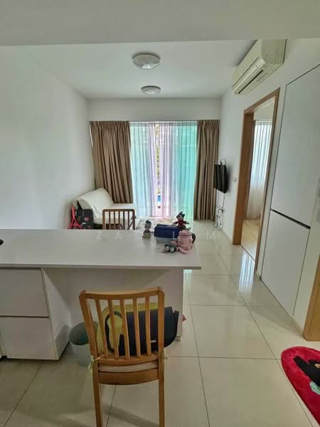 Ripple Bay, 6 Pasir Ris Link, 1 Bedroom, 484 sqft, Condominium For Rent, by Zac Lim, 500187690 - Living Room - PropertyGuru.com.sg