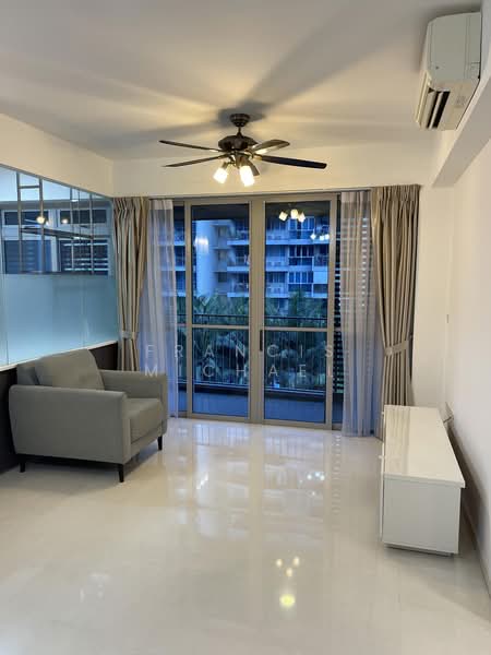 Q Bay Residences, 5 Tampines Street 86, 3 Bedrooms, 1,119 sqft, Condominium For Sale, by Francis Michael, 500187693 - Living Room - PropertyGuru.com.sg