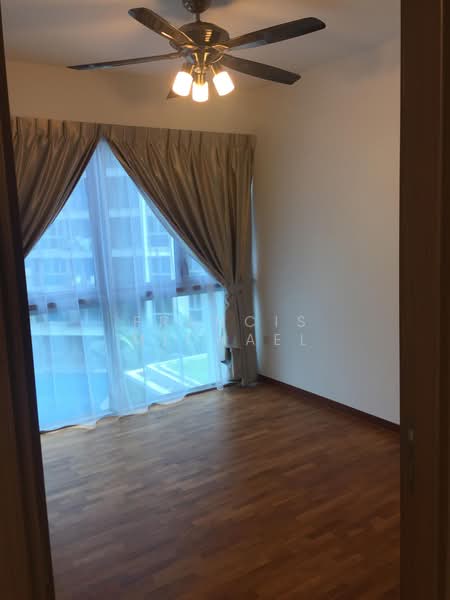 Q Bay Residences, 5 Tampines Street 86, 3 Bedrooms, 1,119 sqft, Condominium For Sale, by Francis Michael, 500187693 - Interior - PropertyGuru.com.sg