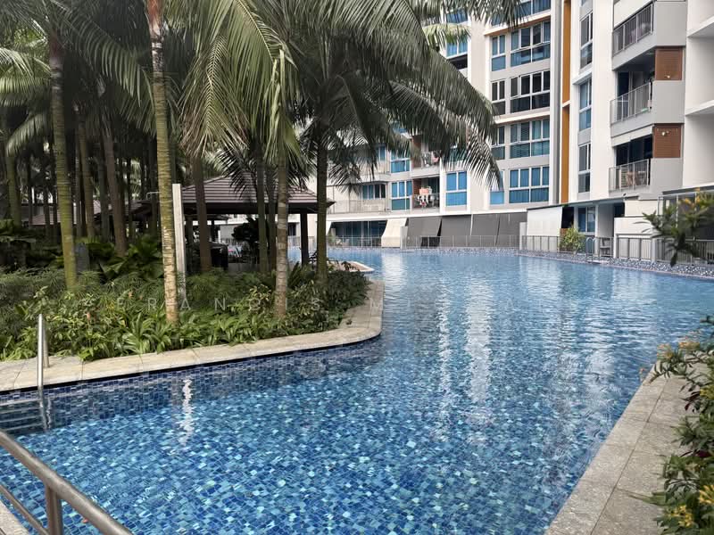 Q Bay Residences, 5 Tampines Street 86, 3 Bedrooms, 1,119 sqft, Condominium For Sale, by Francis Michael, 500187693 - Exterior - PropertyGuru.com.sg