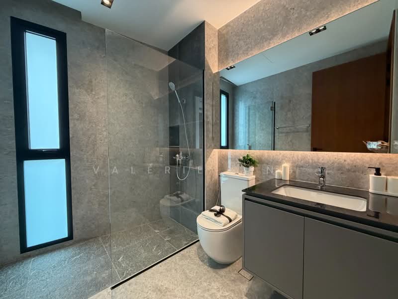 Brand New, Freehold Terrace with Lift and Attic, newly TOP 2026, Brand New, 3.5 Storey Freehold Terrace with Lift & Attic, TOP 2026, Ready to Move in, 5 Bedrooms, 4,834 sqft, Terraced House For Sale, by Valerie Kang, 500187695 - Bathroom - PropertyGuru.com.sg